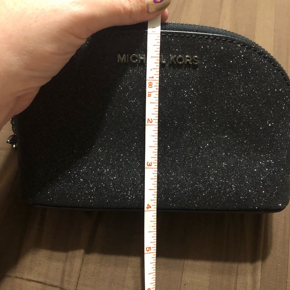 ❤️SOLD❤️Michael Kors Alex black glitter cosmetic - Picture 8 of 8